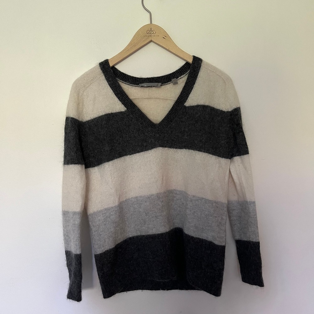 Vince Mohair Wool Blend Striped V-Neck Sweater Grey Cream XS RN106730